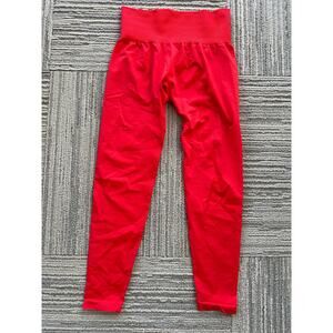 NVGTN Red Seamless Leggings / Medium